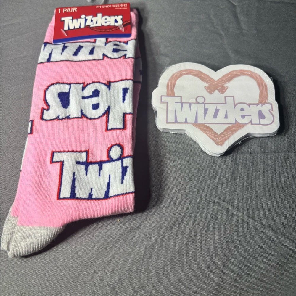 2 pc New Twizzlers Novelty Bundle NWT